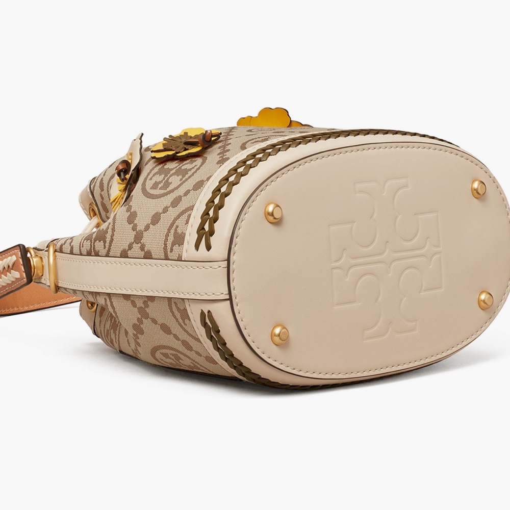 Tory Burch monogram braided floral bucket bag - Picture 3 of 9